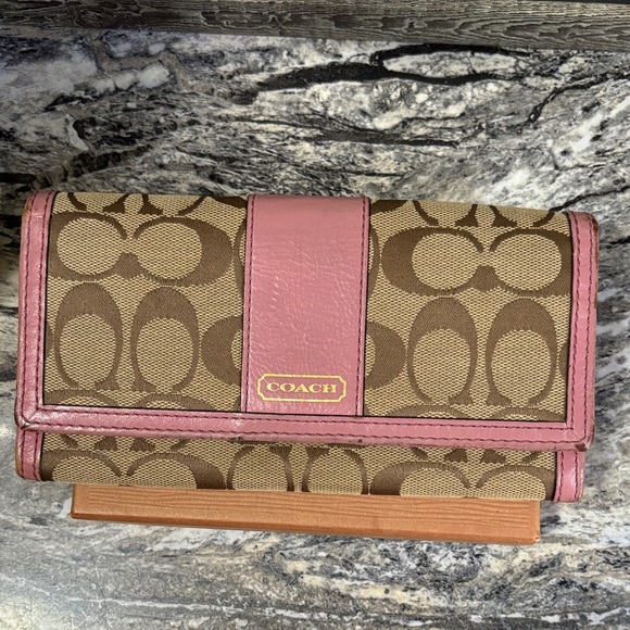 Coach Signature Canvas Wallet in Pink and Brown - Picture 1 of 4